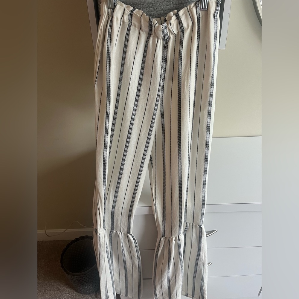 Willow and Clay wide legged flare pants